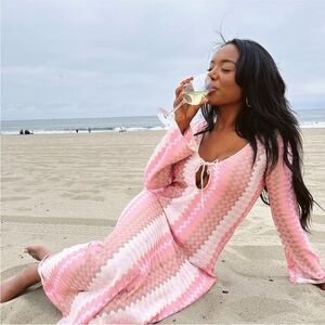 Show Me Your MuMu Pink and White Beach Coverup